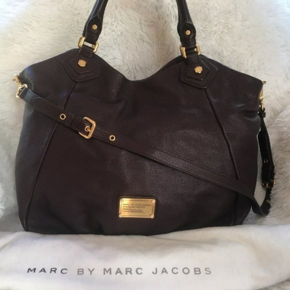 Marc Jacobs Handbags - 🎉HPx6🎉 Marc Jacobs Large Classic Q Francesca Handbag